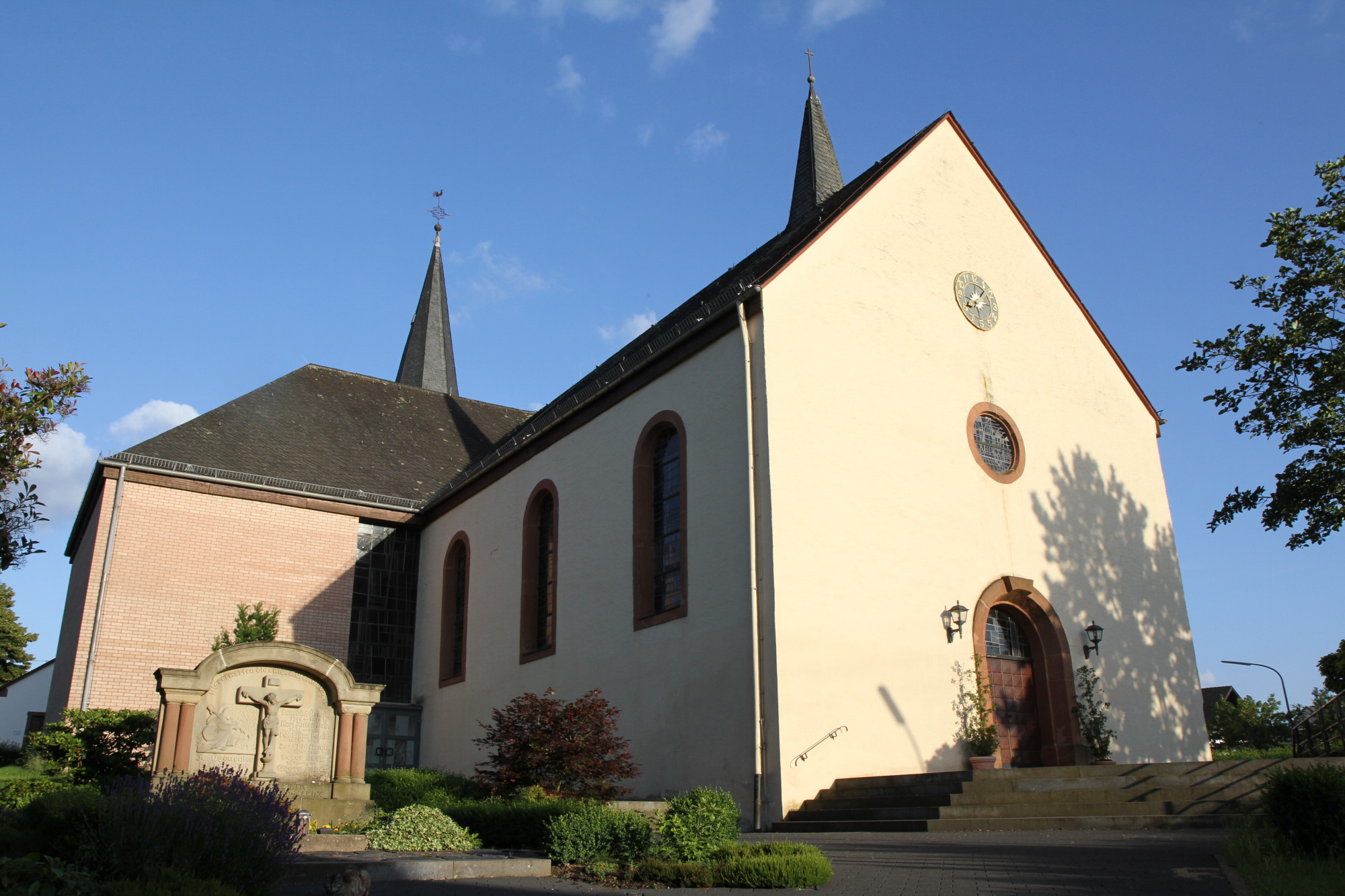 St. Lambertus Kirche Noviand